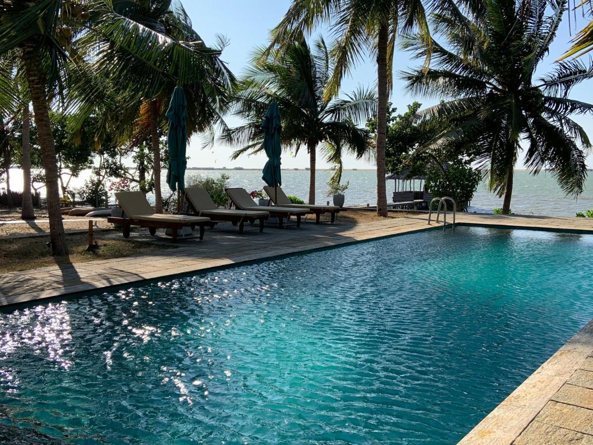 Villa Sethawadi Hotel And Kitesurf Centre Kalpitiya Bagian luar foto